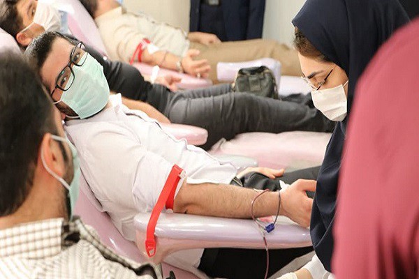 اهدا کنندگان خون در گلستان جریمه نمی شوند