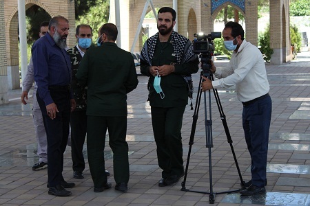 واکسیناسیون خودرویی کرونا در گلزار شهدای وردآورد انجام شد
