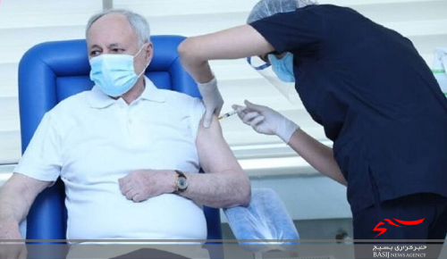 جهادگران کرجی به کمک کادر درمان در واکسیناسیون آمدند