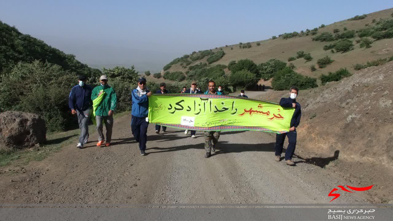 پــــیاده روی کارکــــنان سپاه ناحیه نـــمین به مناسبــــت سالروز آزادســــازی خرمـــشهر
