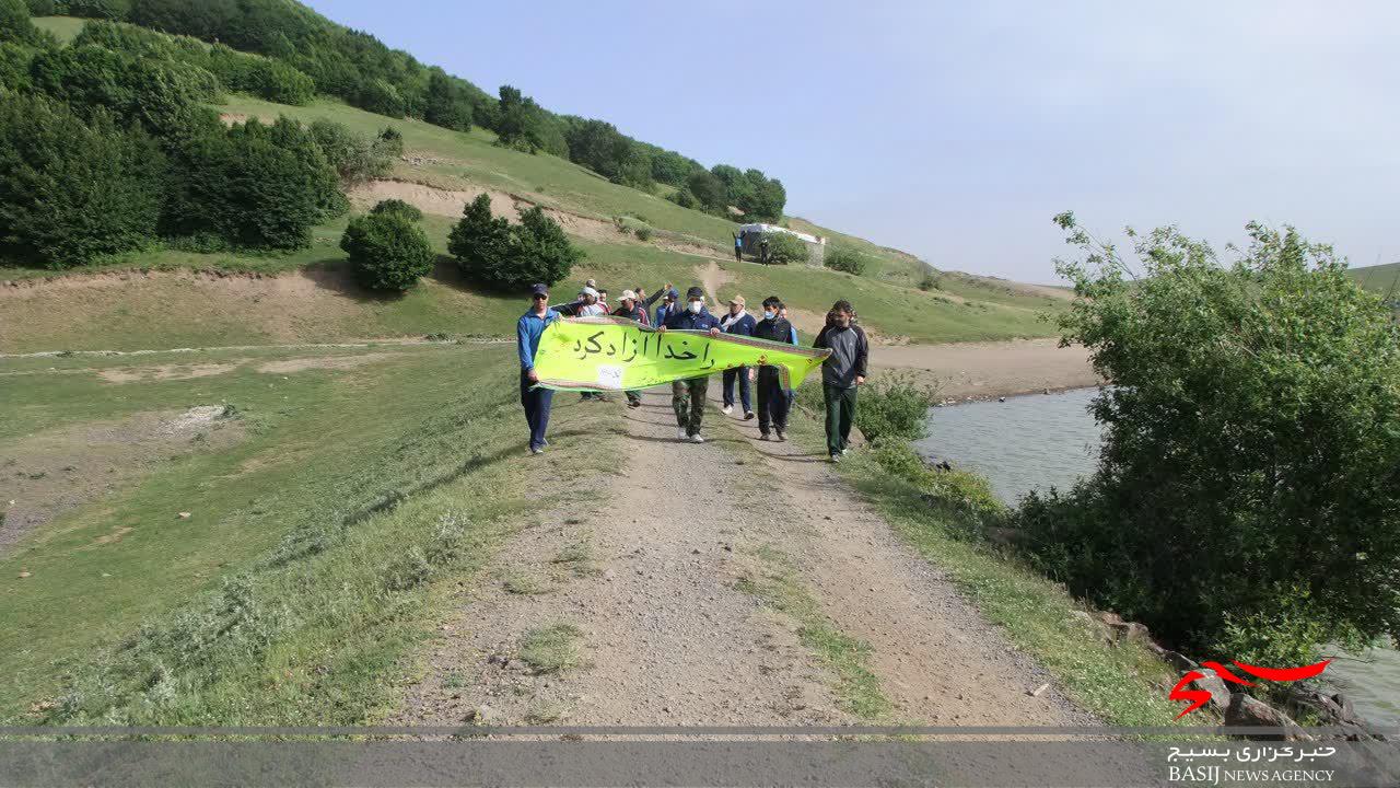 پــــیاده روی کارکــــنان سپاه ناحیه نـــمین به مناسبــــت سالروز آزادســــازی خرمـــشهر