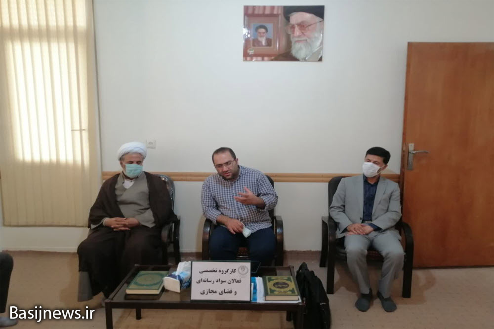 باید در مسیر اعتلای انقلاب اسلامی در ابعاد مختلف کادرسازی کنیم