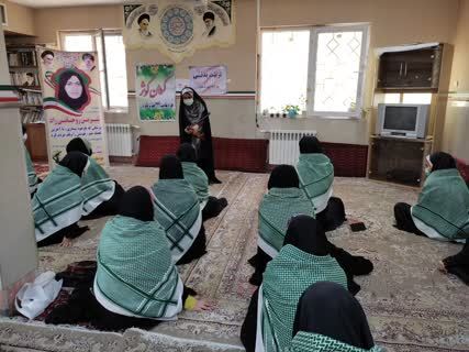 کلاس آموزش تیراندازی دختران ویژه گروه سنی نوجوانان