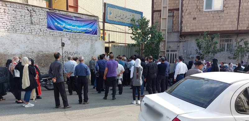 تجمع در مراکز واکسیناسیون فاجعهآفرین است/اعلام آمادگی بسیج برای همکاری در مراکز واکسیناسیون تجمع در مراکز واکسیناسیون فاجعهآفرین است/اعلام آمادگی بسیج برای همکاری در مراکز واکسیناسیون