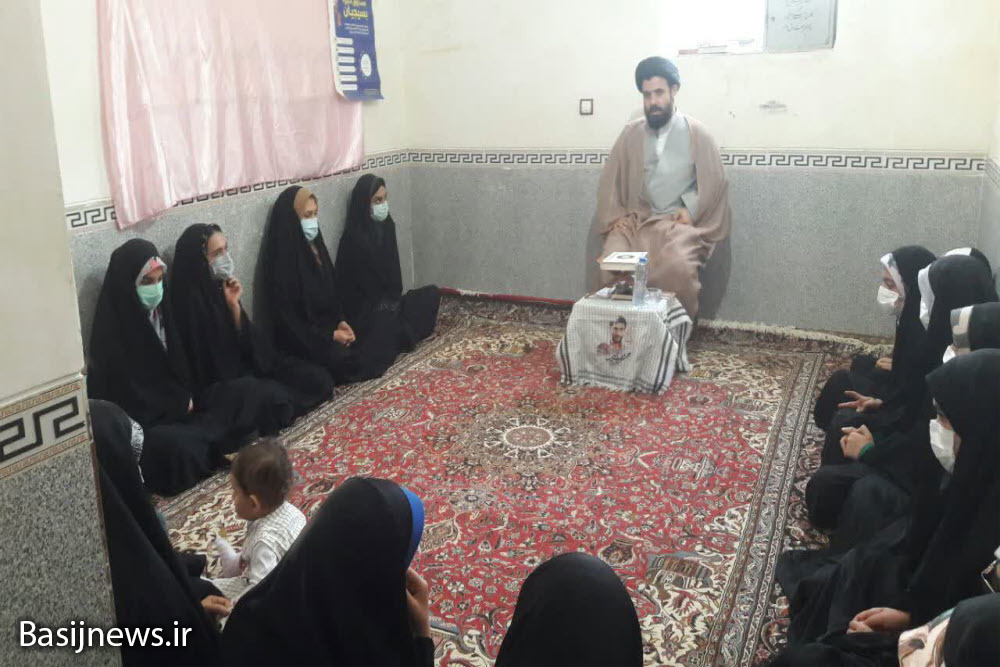 برگزاری کلاس‌های آموزش قرآن در پایگاه زینب کبری(س) بهار