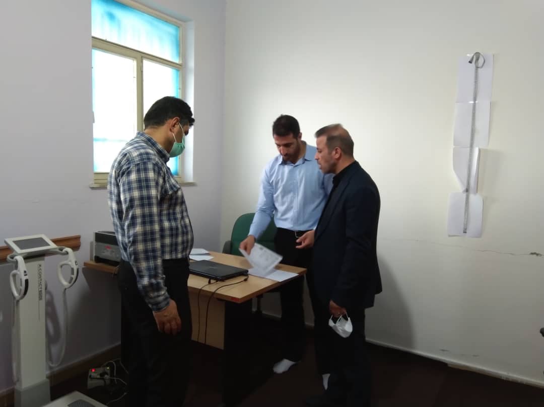 بازدید رئیس سازمان ورزش مستضعفین از تربیت بدنی سپاه نبی اکرم استان کرمانشاه + عکس