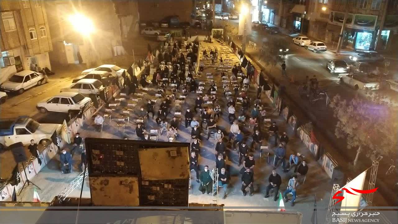 برگزاری مراسم «لاله های آسمانی» یادواره شهدای محله سواران قم برگزاری مراسم «لاله های آسمانی» یادواره شهدای محله سواران قم