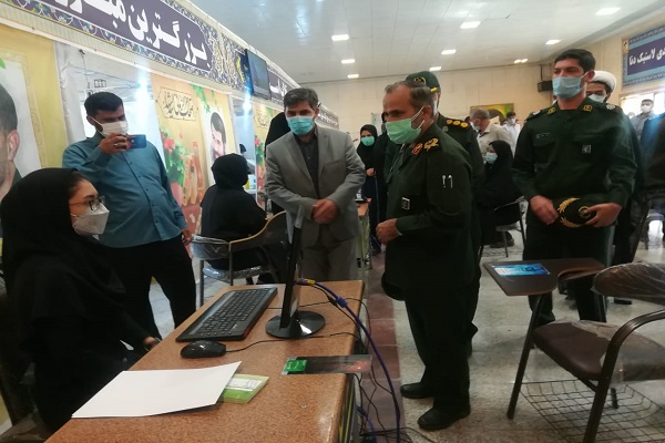 مرکز واکسیناسیون شهید سلیمانی به همت سپاه در شرق شیراز افتتاح شد