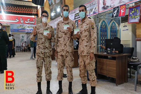 واکسینه شدن ۹۰ درصد از سربازان وظیفه سپاه فجر واکسینه شدن ۹۰ درصد از سربازان وظیفه سپاه فجر