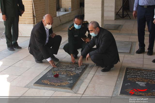 یادواره شهدای فرهنگی و دانش آموز شهرستان دشتی یادواره شهدای فرهنگی و دانش آموز شهرستان دشتی