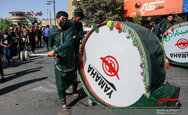 کاروان نمادین اسرای کربلا در قم
