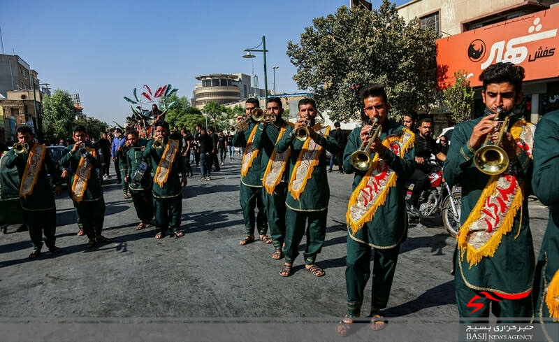 کاروان نمادین اسرای کربلا در قم