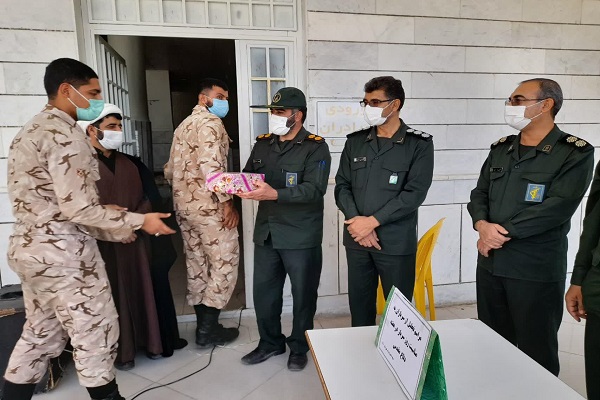 سربازی در نظام جمهوری اسلامی ایران در رکاب امام زمان افتخار است