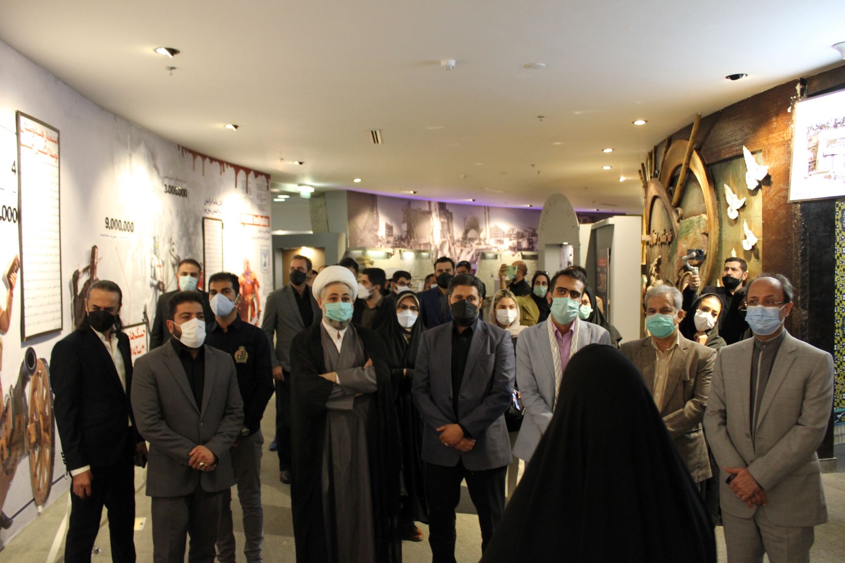 بازدید جامعه ورزش از موزه شهید سلیمانی
