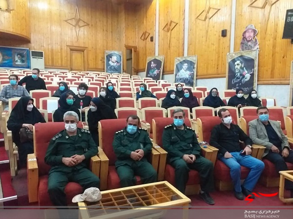 در هیچ کجای جهان نظیر رزمندگان دفاع مقدس پیدا نمیشود در هیچ کجای جهان نظیر رزمندگان دفاع مقدس پیدا نمیشود