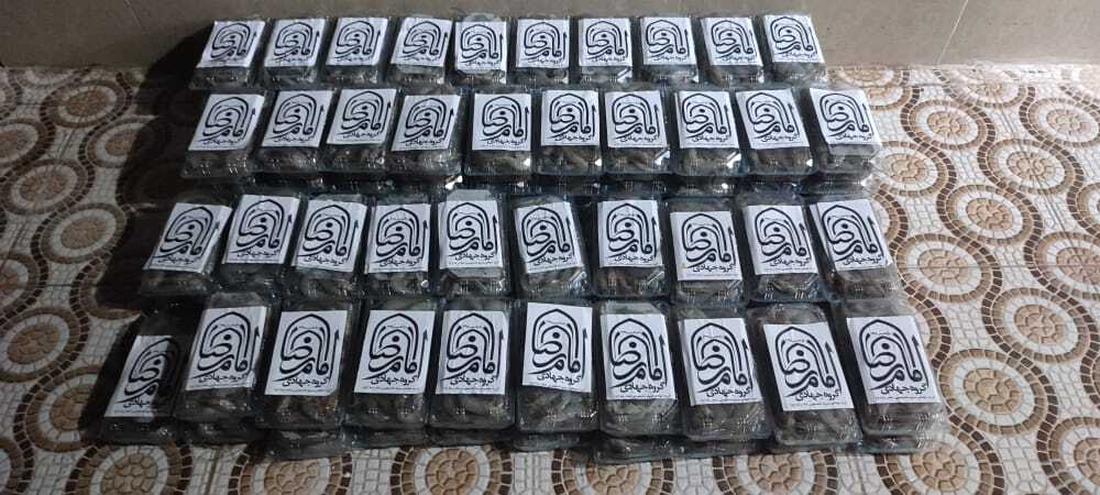 بسته های معیشتی توسط گروه جهادی بسیج دانشجویی امام رضا(ع) به نیازمندان اعطا شد