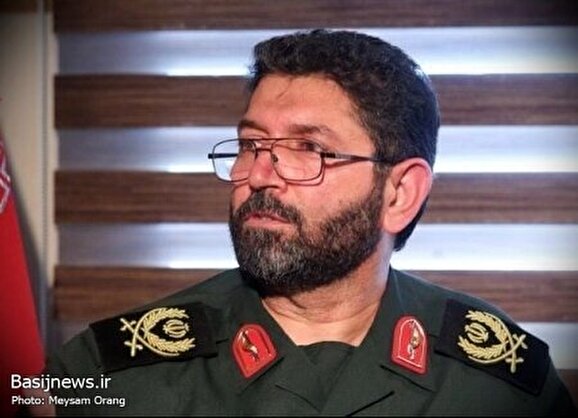 تمام اقشار مردم با هر ظاهر و پوششی، جزو نیروهای بسیج محسوب میشوند