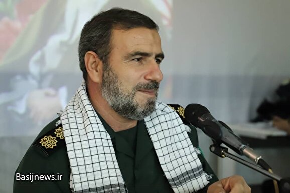 دانش آموزان مبنا و محور مهم بیانیه گام دوم انقلاب هستند