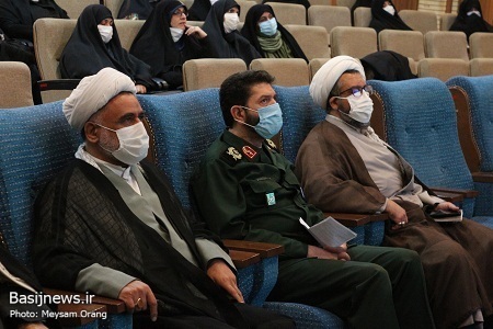 آئین تجلیل از فعالان عرصه خدمت به شهدای روحانی کشور در همایش طلایه داران ظهور