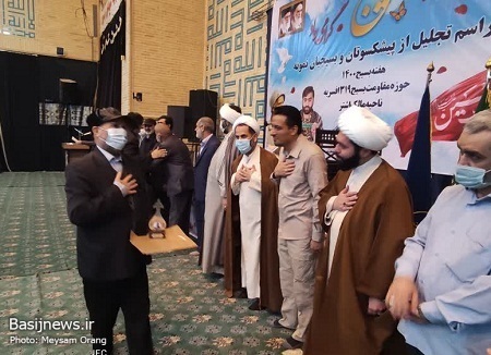 مراسم تجلیل از پیشکسوتان و بسیجیان نمونه حوزه بسیج افسریه