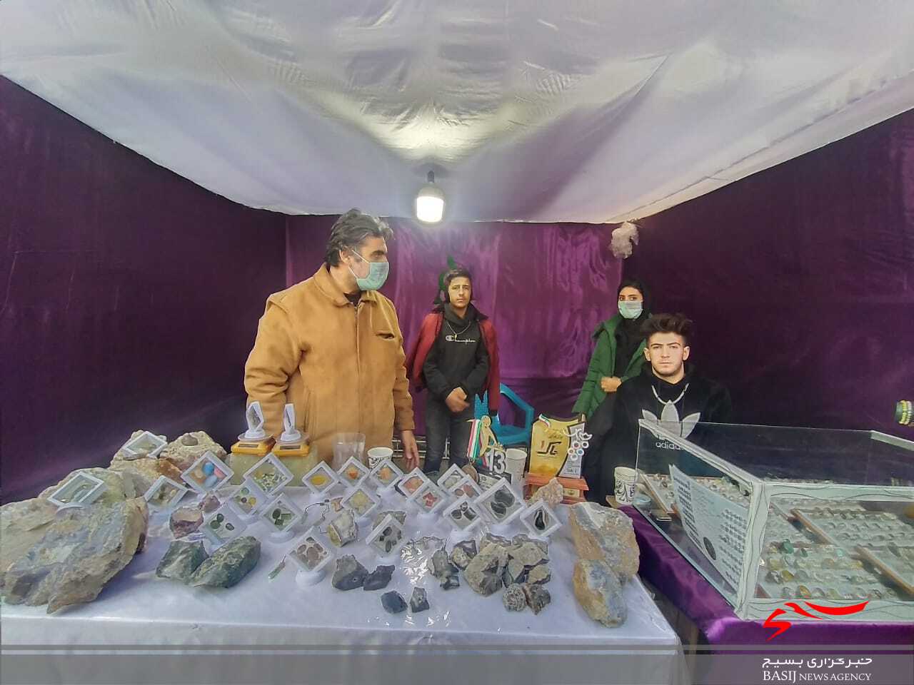 نمایشگاه تولیدات اقتصاد مقاومتی بسیج در ارومیه برپا شد