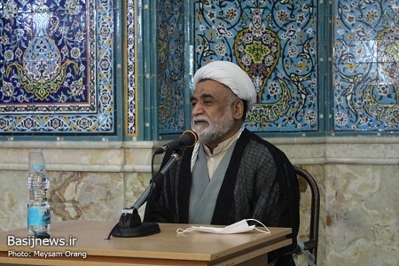 سرچشمه تفکر بسیج ریشه در غدیر و عاشورا دارد