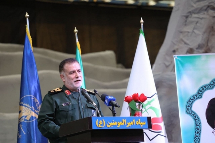 دشمن از عدم توانایی حمله نظامی به ایران اسلامی آگاه است