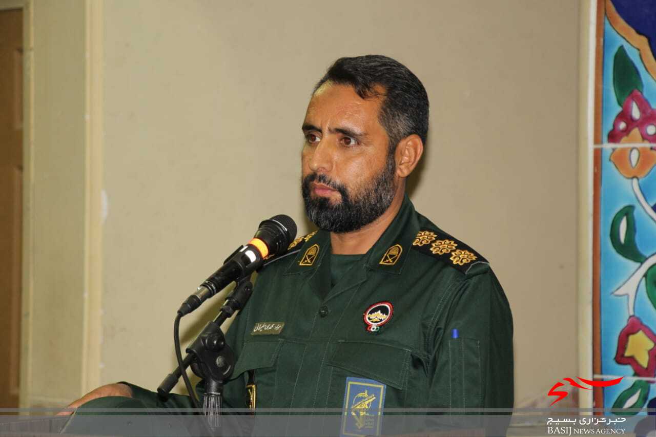 سردار پاکپور نقش اساسی و کلیدی در تامین امنیت کشور دارد