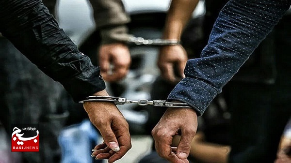 دستگیری 4 سارق سیم برق با 15 فقره سرقت در بوشهر