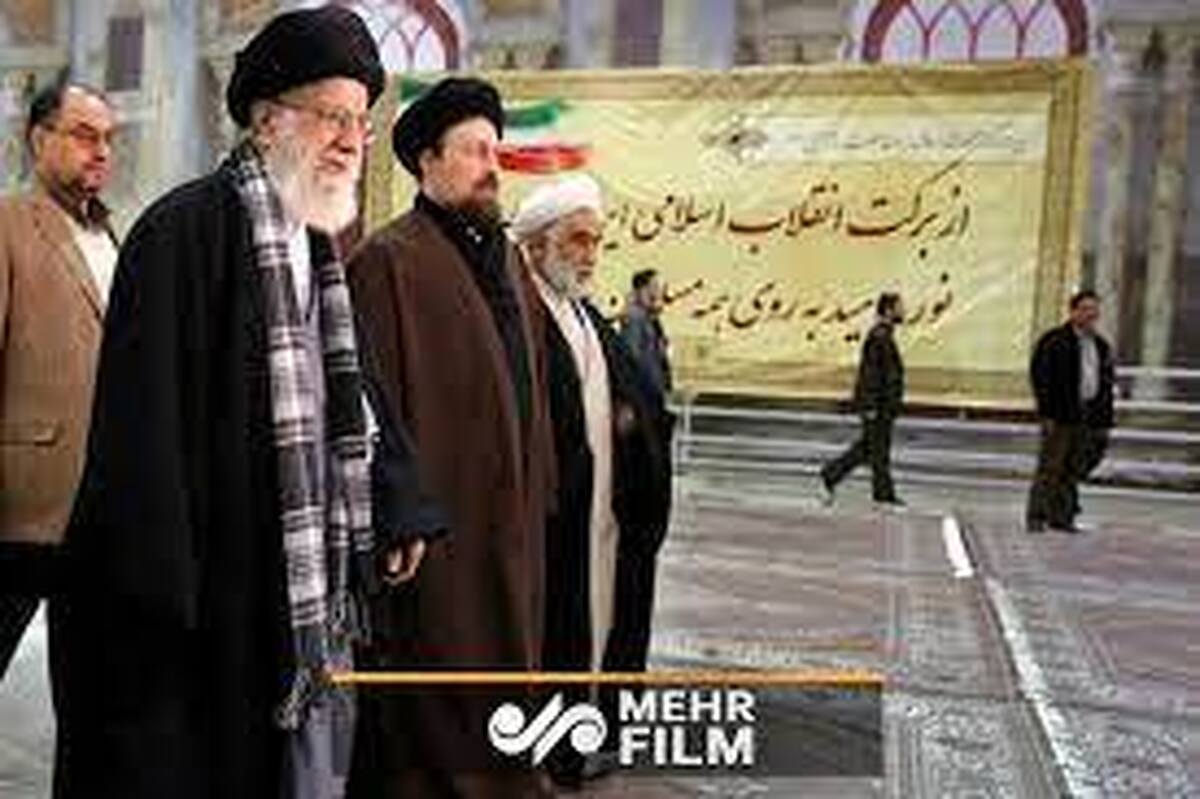 حضور رهبر انقلاب در حرم امام خمینی (س) و گلزار شهدای بهشت زهرا
