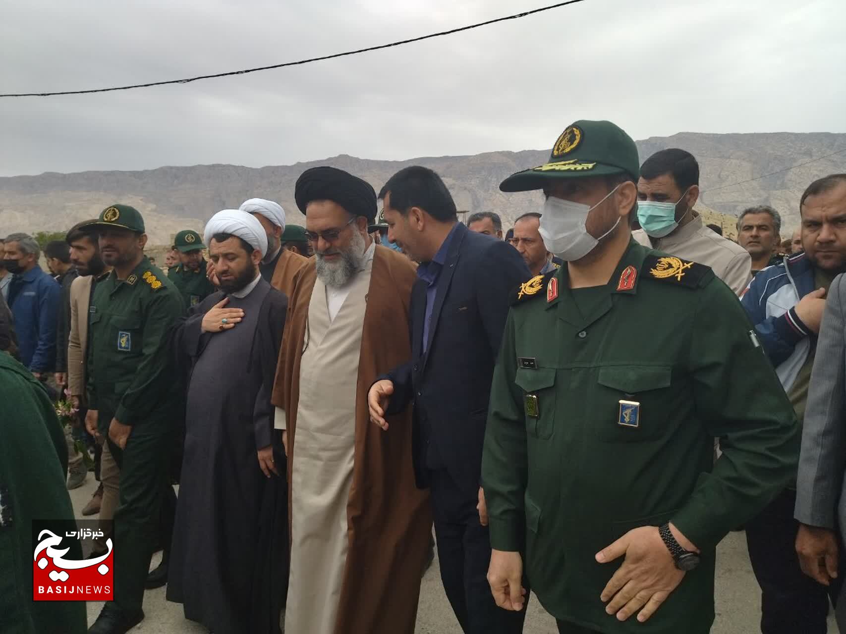 پیکر بسیجی شهید «داوود جاودانیان» در زادگاهش آرام گرفت +( تصاویر()