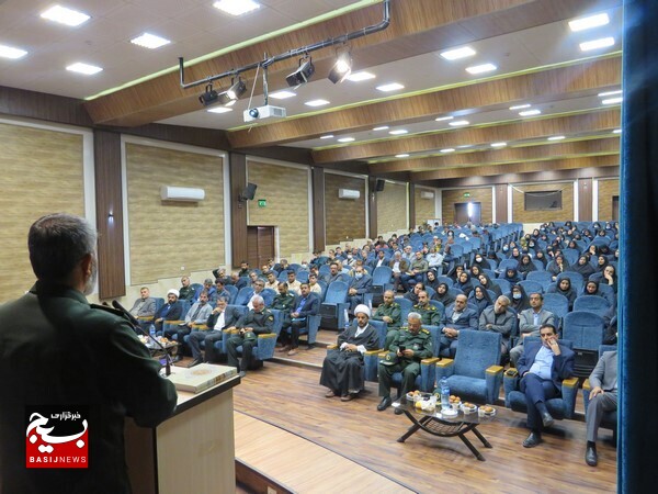 همایش بزرگ جهاد تبیین با حضور سردار دشتی در دلوار