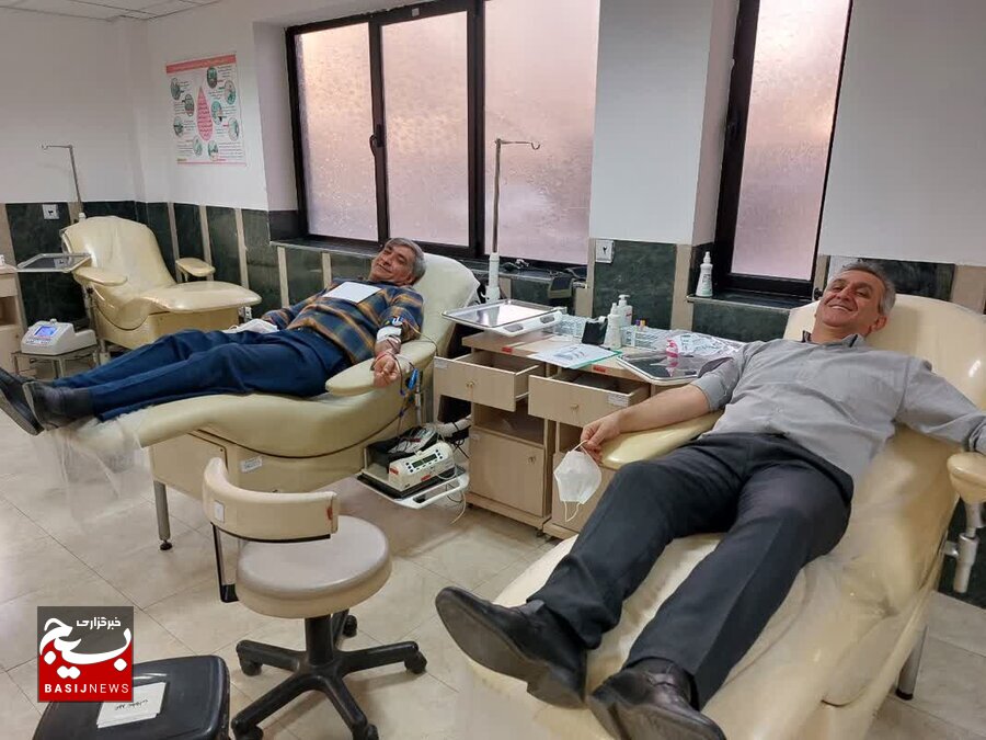 اهدای خون بسیجیان اداره بهزیستی شاهرود