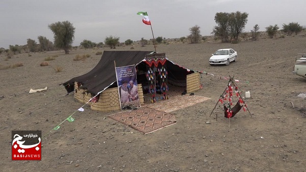 برگزاری پویش هر سیاه چادر مزین به پرچم جمهوری اسلامی در مناطق عشایری جیرفت
