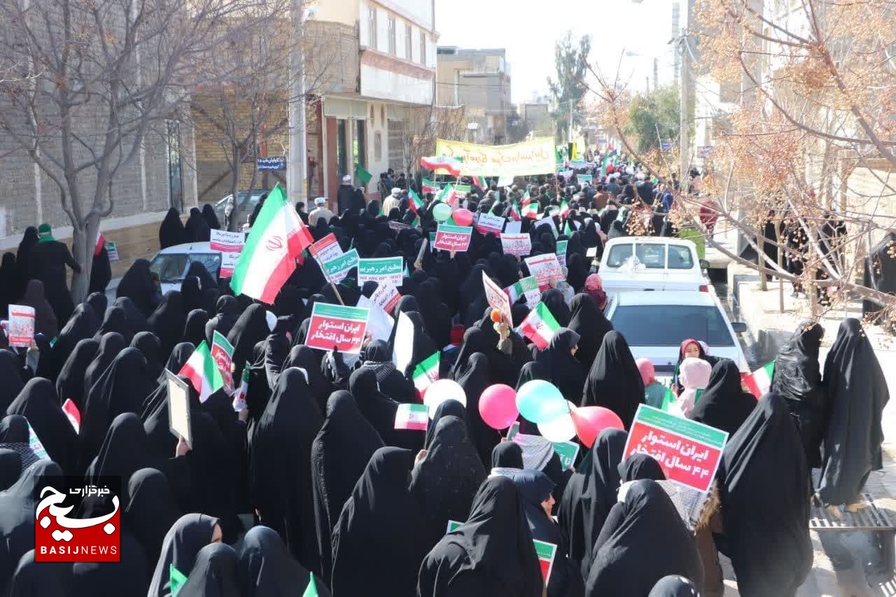 حماسه حضور مردم قنوات در راهپیمایی۲۲ بهمن