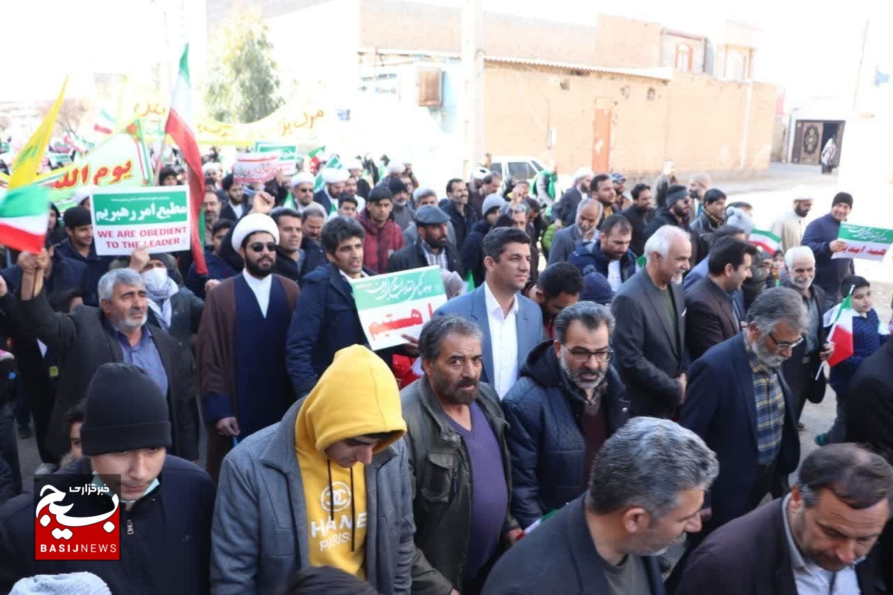حماسه حضور مردم قنوات در راهپیمایی۲۲ بهمن