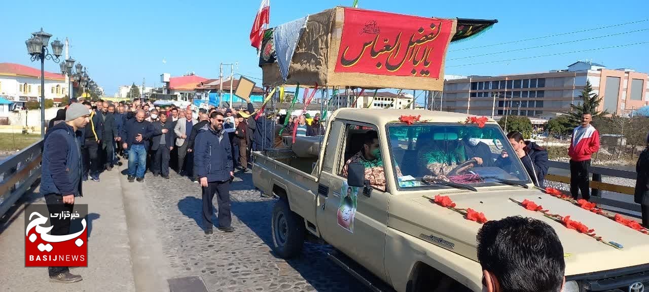 پیکرمطهر جانباز پاسدار شهید خلیل رجبی در تنکابن تشییع شد