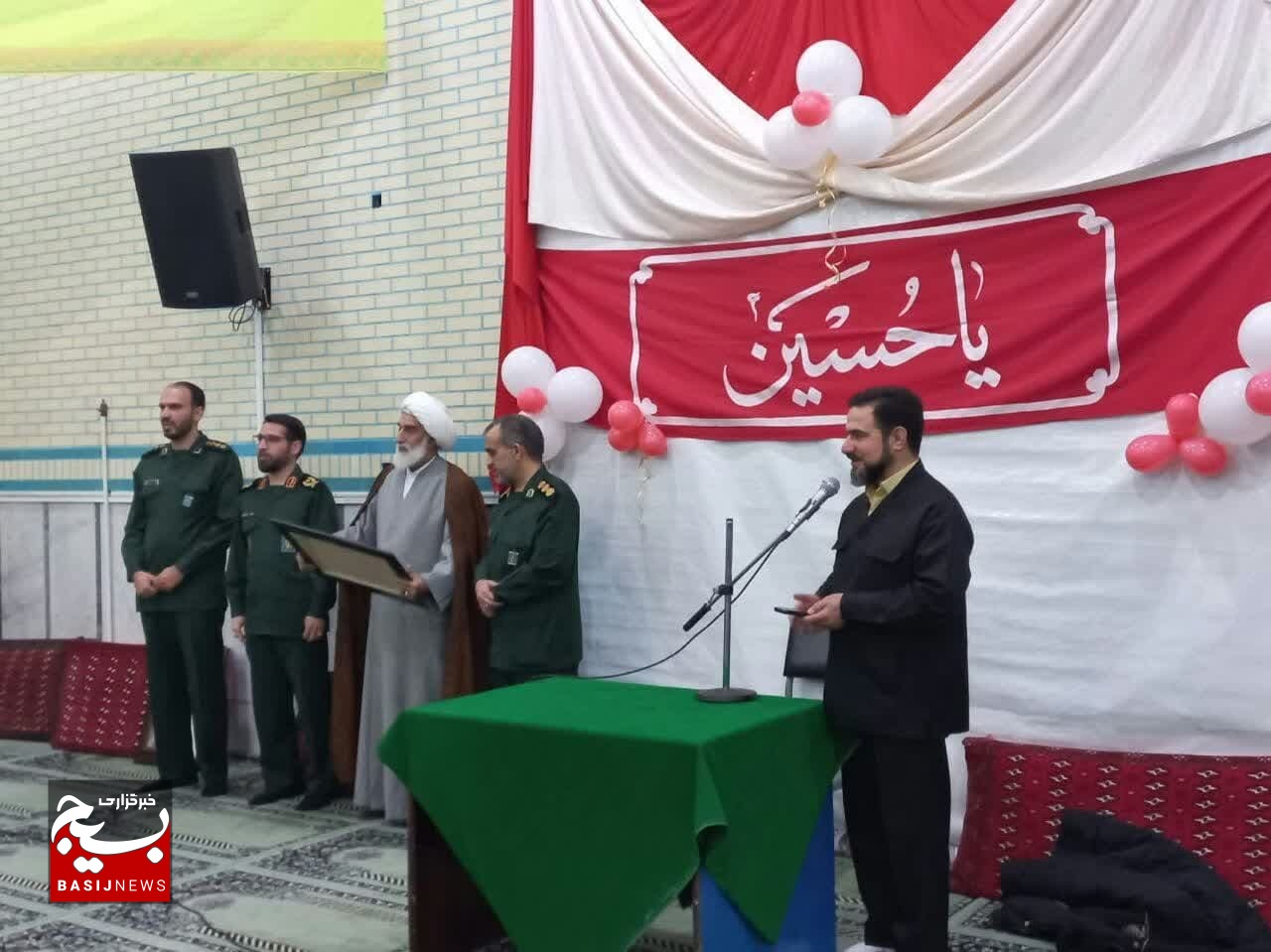  جشن اعیاد شعبانیه و روز  پاسدار در شهرک صادقیه  قم برگزار شد