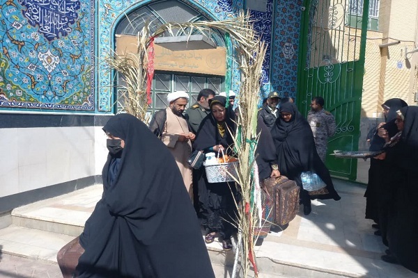 ۴۲ نفر از خواهران بسیجی به مزار شهید سلیمانی اعزام شدند