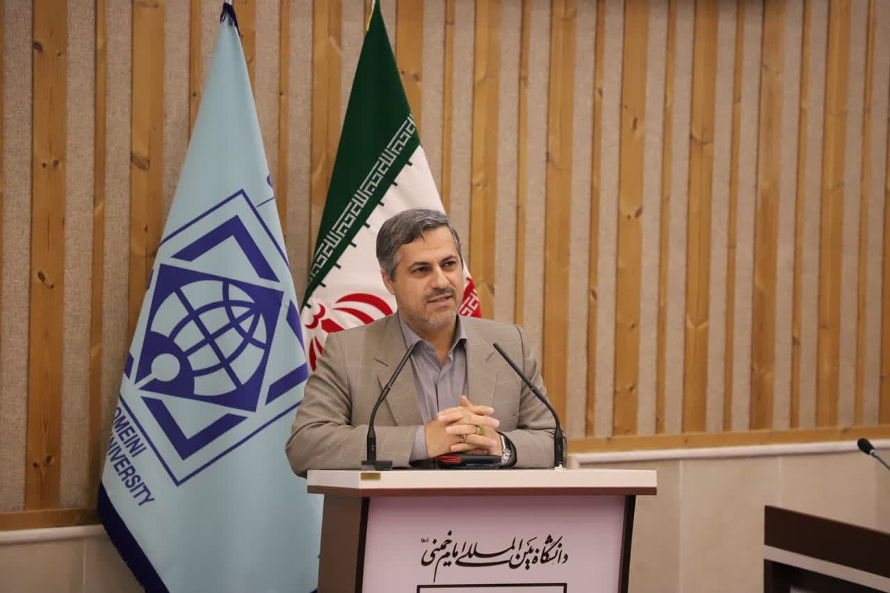 انحصارشکنی ایرانیان در مواجهه با استعمار علمی غرب