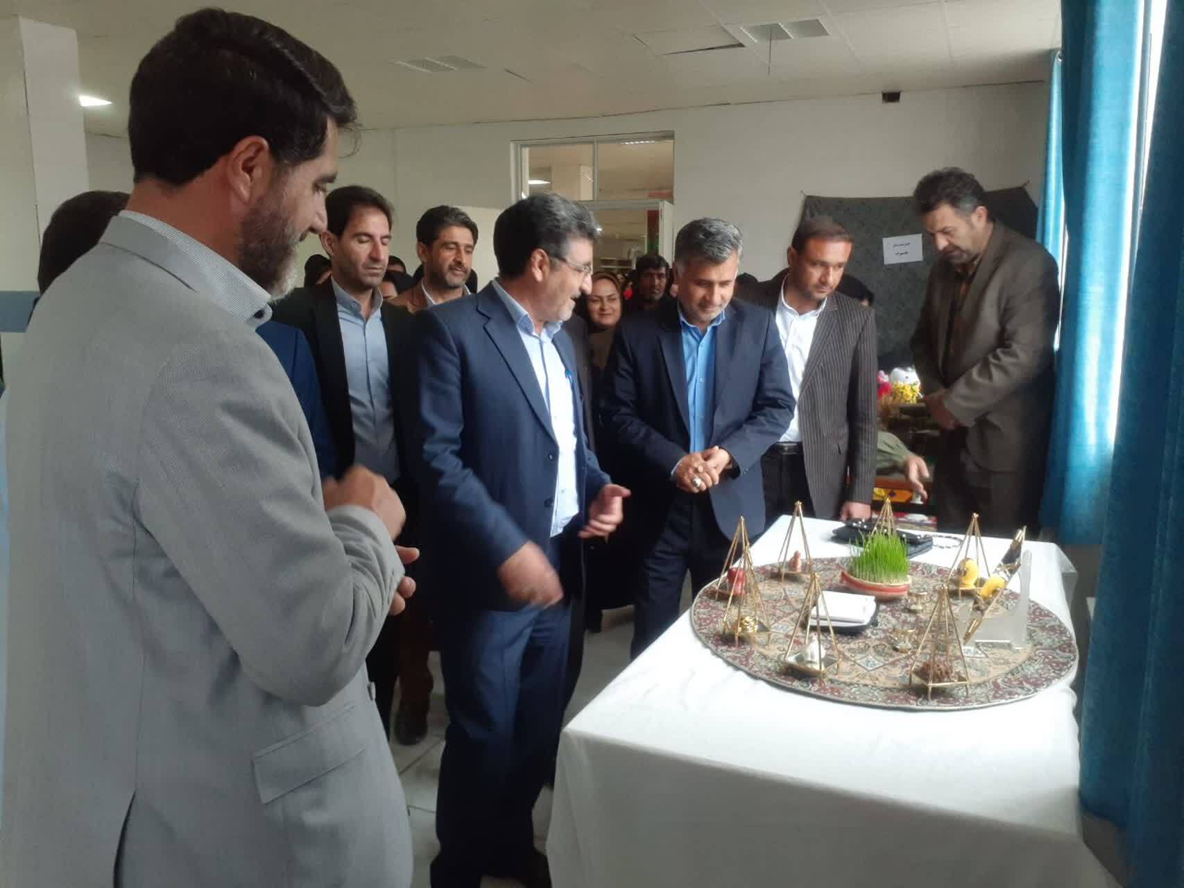 افتتاح نمایشگاه سفره هفت‌سین دانش آموزان مدارس شهرستان بویراحمد