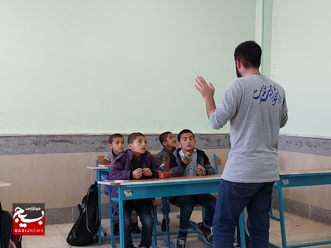 خدمت رسانی گروه جهادی بسیج دانشجویی دانشگاه آزاد یاسوج به مناطق کمتر برخوردار دیشموک