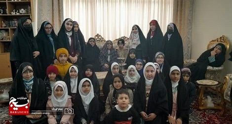 برگزاری جشن بعثت حضرت ختمی مرتبت در منزل شهید حسینی