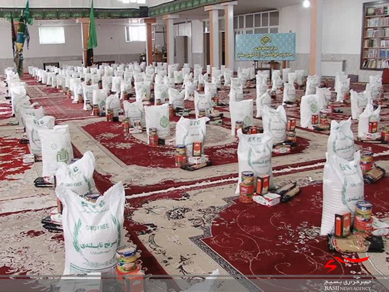 توزیع 400 بسته کمک های مومنانه میان نیازمندان شهرستان کوثر