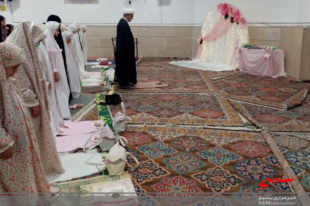 برگزاری جشن روزه اولی&zwnj;ها در پایگاه حکیمه خاتون