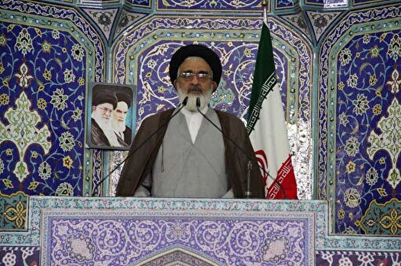 سران قوا برای رسیدگی به ناهنجاری های اقتصادی قیام کنند/ تأکید بر أشد مجازات اخلالگران اقتصادی