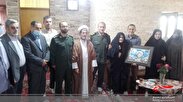 دیدار مسئول دفتر نمایندگی ولی فقیه سپاه بابلسر با خانواده شهید روحانی ابراهیمی +تصاویر