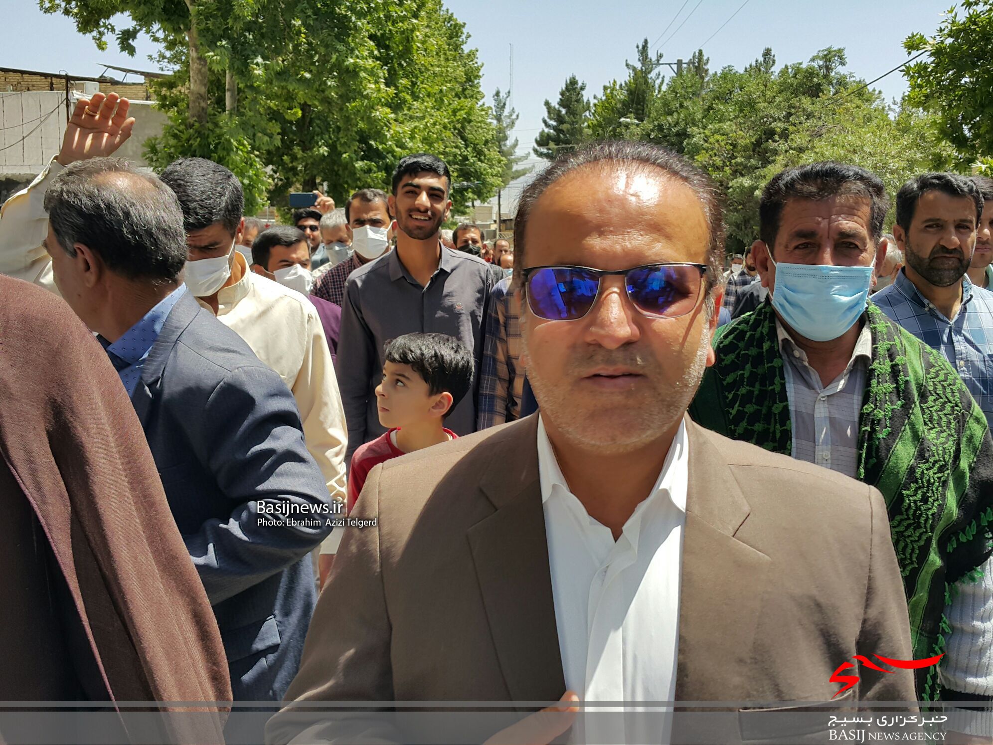 راهپیمایی نمازگزاران یاسوجی در حمایت از طرح اصلاحات اقتصادی و انزجار از دشمنان و مخلان اقتصادی