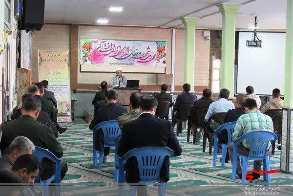 قرآن موثرترین داروی دردهای کفر، ضلال، نفاق و فتن است قرآن موثرترین داروی دردهای کفر، ضلال، نفاق و فتن است