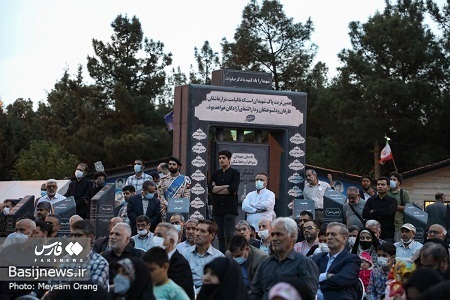 بزرگداشت شهیدان همت و رستگار در گلزار شهدای بهشت زهرا (س)